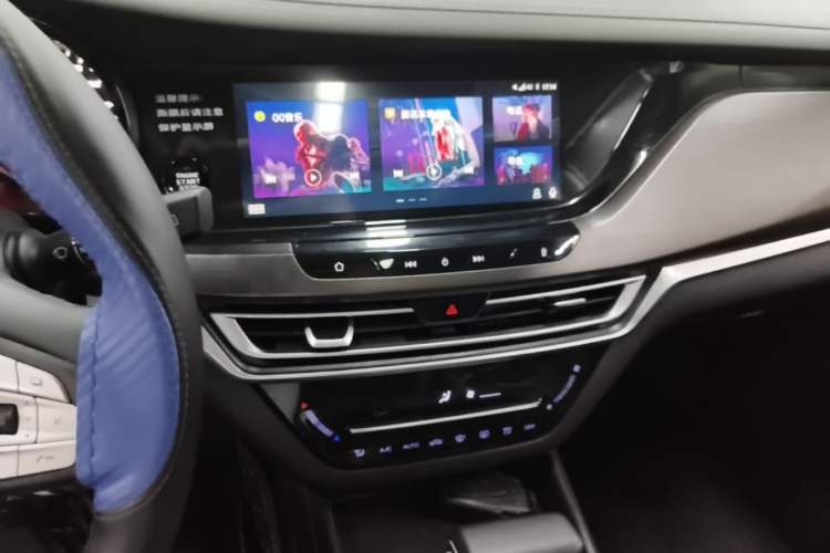 Used CHANGAN CS35PLUS 2019 1.4T DCT Chuanlian Blue Whale Edition Audio And AC Panel