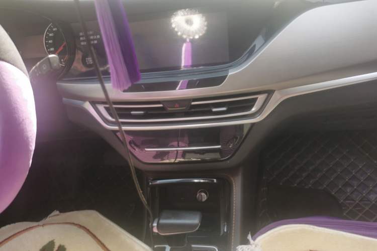 Used CHANGAN CS35PLUS 2019 1.6L Automatic New Edition Audio And AC Panel