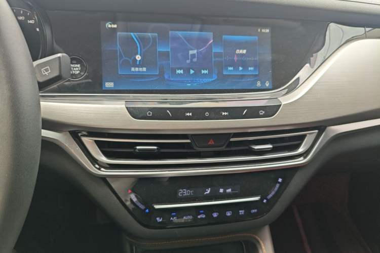 Used CHANGAN CS35PLUS 2019 1.6L Automatic Changlian Edition Audio And AC Panel