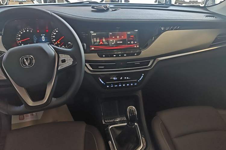Used CHANGAN CS35PLUS 2019 1.6L Manual Chuanlian Edition Audio And AC Panel