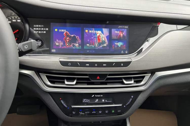 Used CHANGAN CS35PLUS 2019 1.4T DCT CoolLink Blue Whale Edition Audio And AC Panel