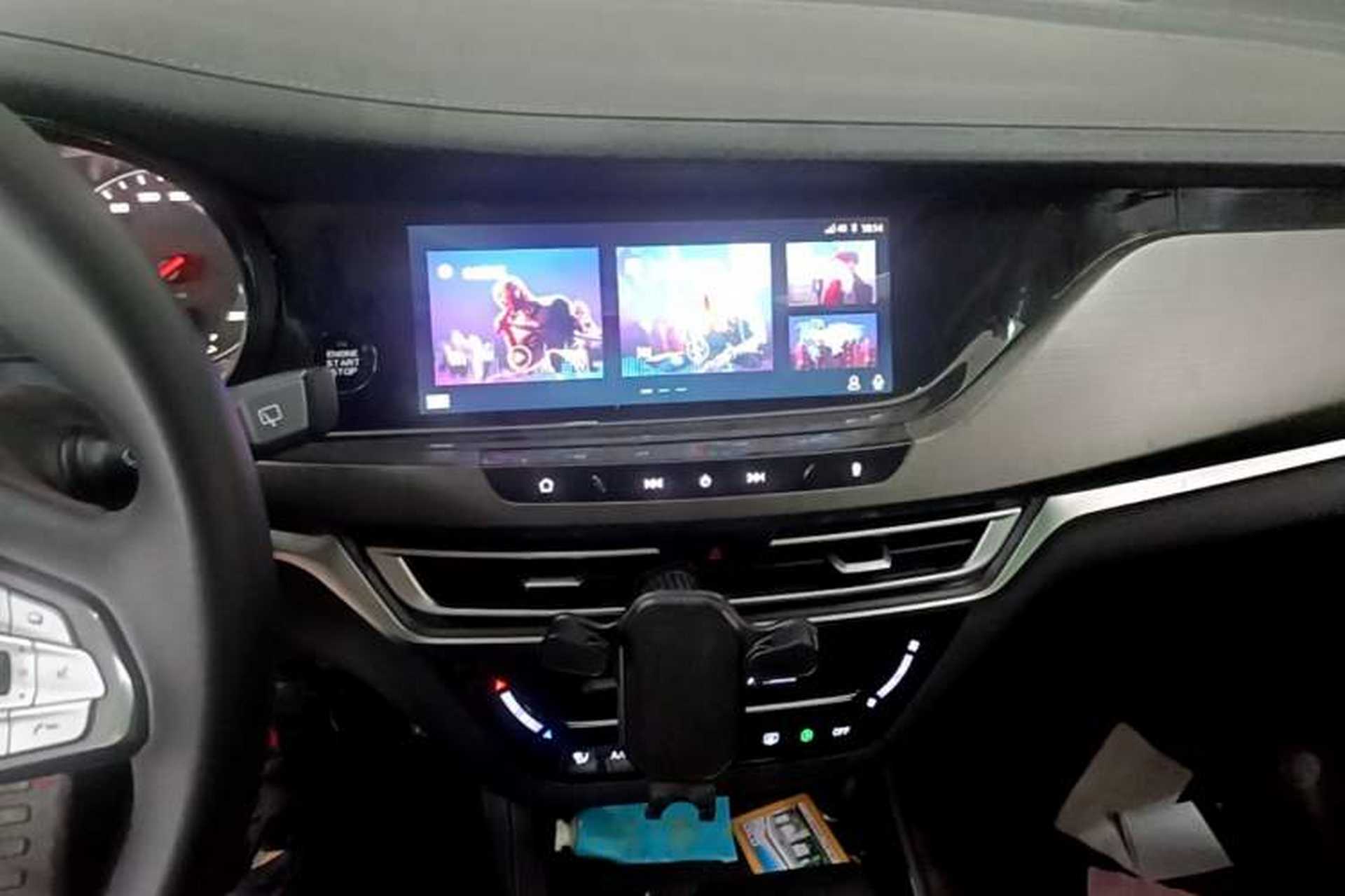 Used CHANGAN CS35PLUS 2019 1.4T DCT CoolLink Blue Whale Edition Audio And AC Panel