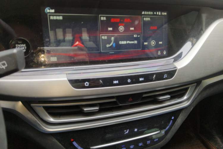 Used CHANGAN CS35PLUS 2019 1.6L Manual Chuanlian Edition Audio And AC Panel