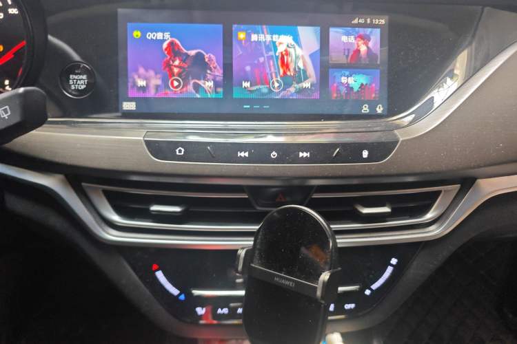 Used CHANGAN CS35PLUS 2019 1.4T DCT Chuanlian Blue Whale Edition Audio And AC Panel