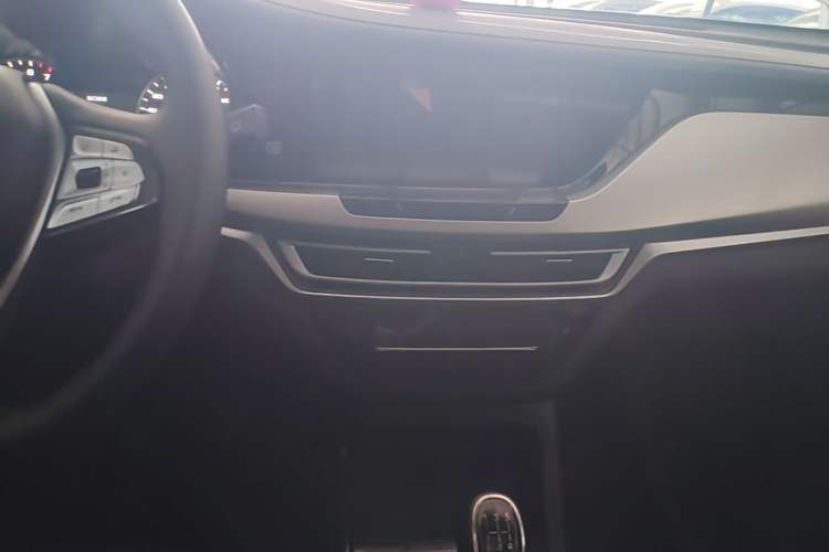 Used CHANGAN CS35PLUS 2019 1.6L Manual Chuanlian Edition Audio And AC Panel