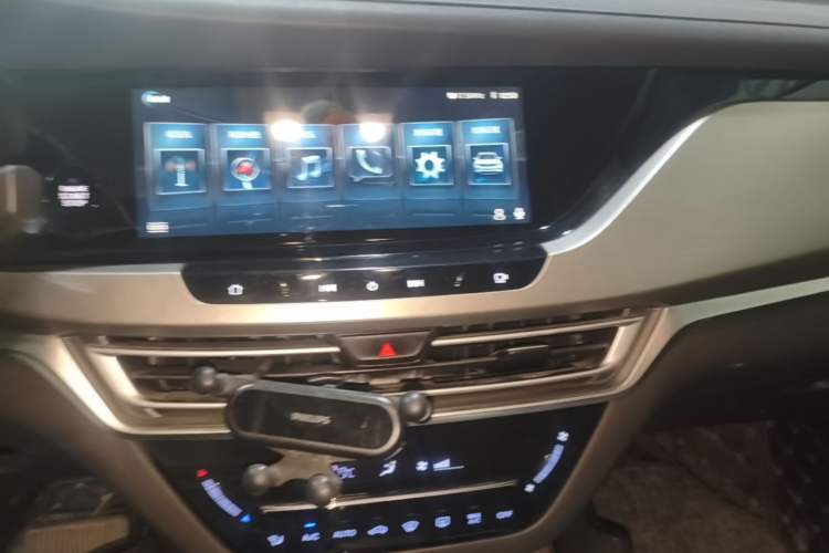 Used CHANGAN CS35PLUS 2019 1.6L Automatic Changlian Edition Audio And AC Panel