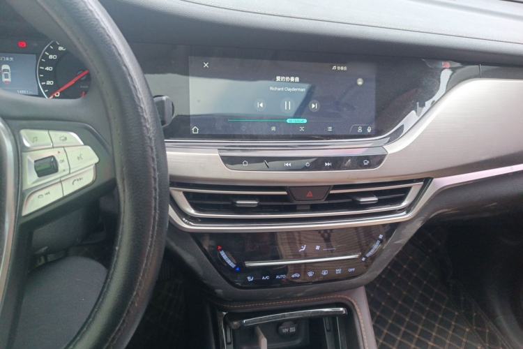 Used CHANGAN CS35PLUS 2019 1.6L Manual Cool Edition Audio And AC Panel