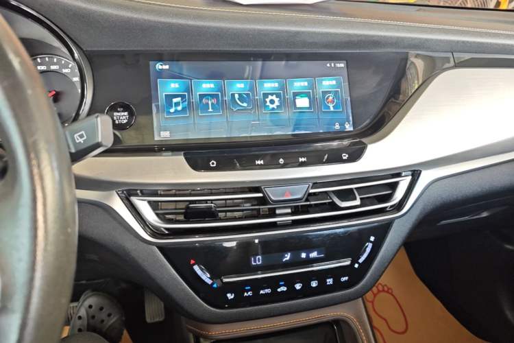 Used CHANGAN CS35PLUS 2019 1.6L Automatic Changlian Edition Audio And AC Panel
