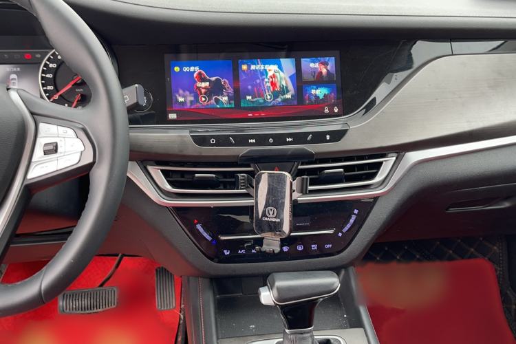 Used CHANGAN CS35PLUS 2019 1.4T DCT Chuanlian Blue Whale Edition Audio And AC Panel