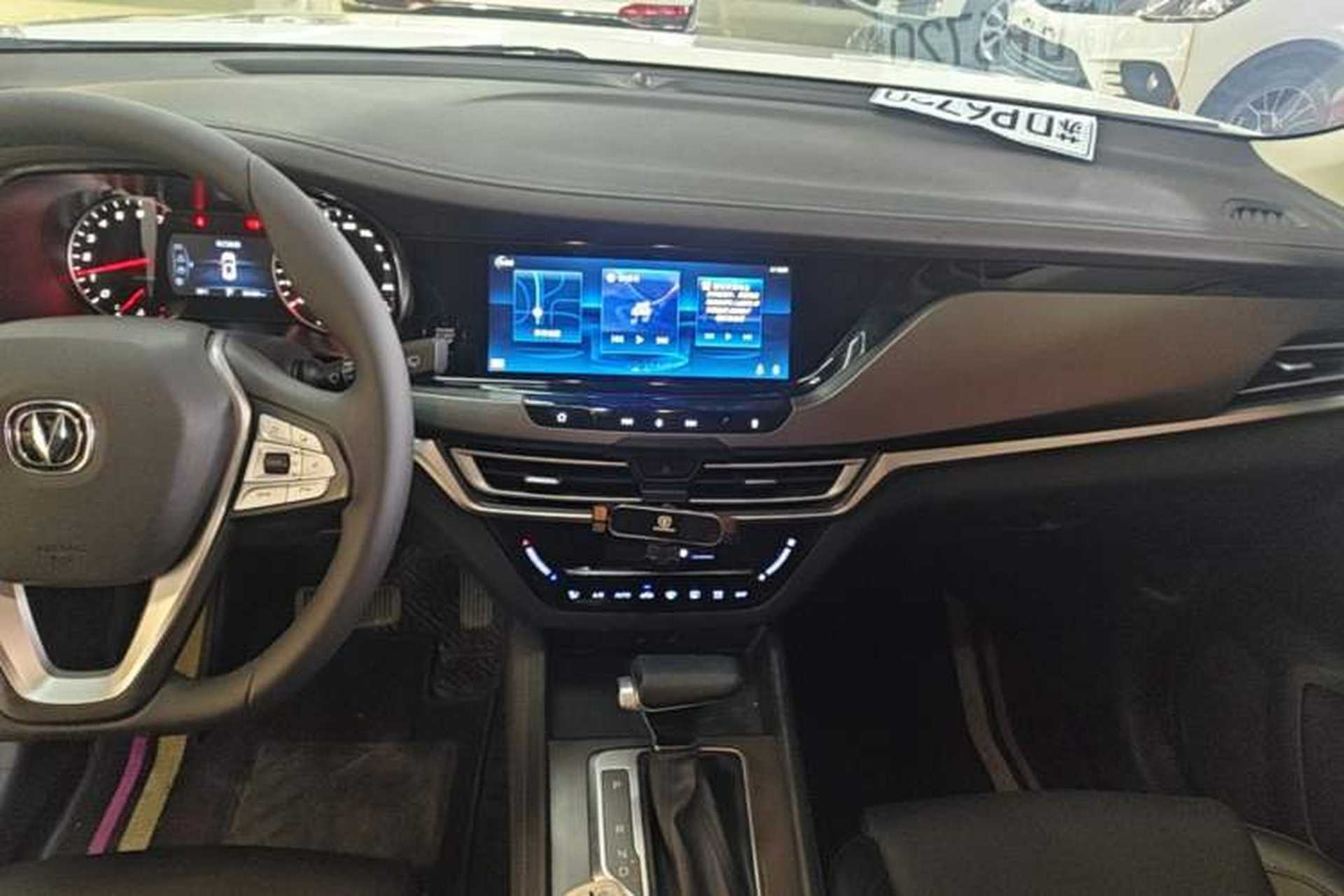 Used CHANGAN CS35PLUS 2019 1.4T DCT Chuanlian Blue Whale Edition Audio And AC Panel