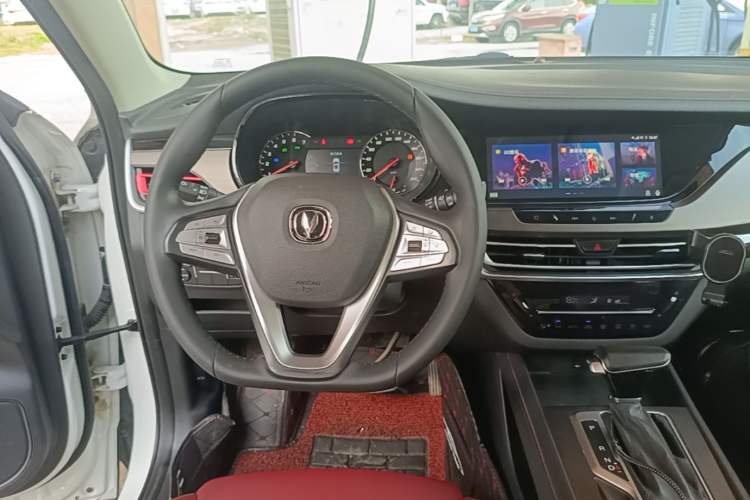 Used CHANGAN CS35PLUS 2019 1.4T DCT Chuanlian Blue Whale Edition Center Console