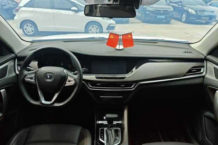 Used CHANGAN CS35PLUS 2019 1.6L Automatic Changlian Edition Center Console