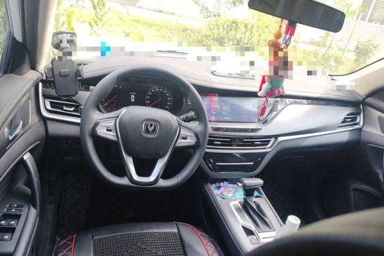 Used CHANGAN CS35PLUS 2019 1.4T DCT Chuanlian Blue Whale Edition Center Console