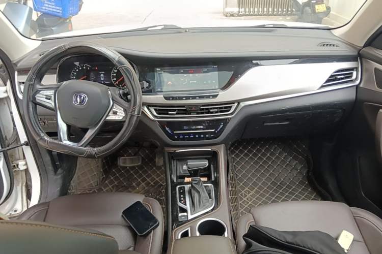 Used CHANGAN CS35PLUS 2019 1.6L Automatic Changlian Edition Center Console
