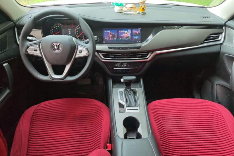 Used CHANGAN CS35PLUS 2019 1.4T DCT Chuanlian Blue Whale Edition Center Console
