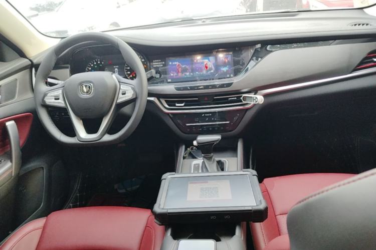 Used CHANGAN CS35PLUS 2019 1.4T DCT CoolLink Blue Whale Edition Center Console