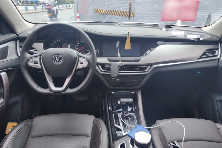 Used CHANGAN CS35PLUS 2019 1.6L Automatic Changlian Edition Center Console