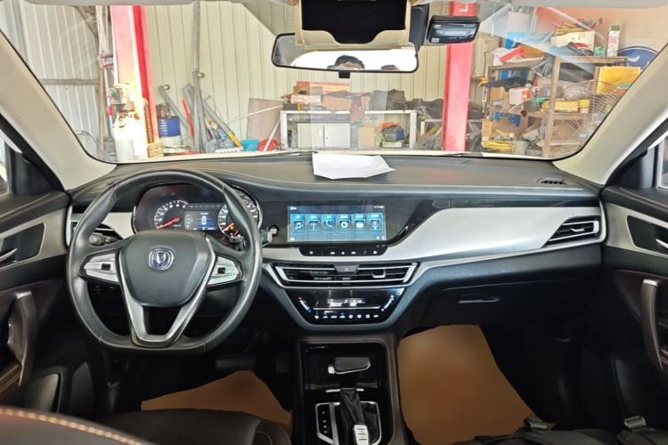 Used CHANGAN CS35PLUS 2019 1.6L Automatic Changlian Edition Center Console