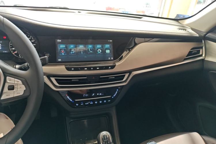Used CHANGAN CS35PLUS 2019 1.6L Manual Chuanlian Edition Center Console