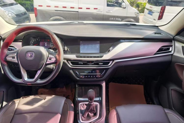 Used CHANGAN CS35PLUS 2019 1.6L Manual E-Link Upgrade Edition Center Console