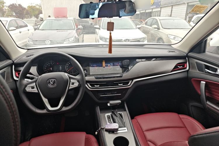 Used CHANGAN CS35PLUS 2019 1.4T DCT Chuanlian Blue Whale Edition Center Console