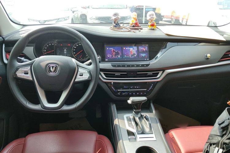 Used CHANGAN CS35PLUS 2019 1.4T DCT Chuanlian Blue Whale Edition Center Console