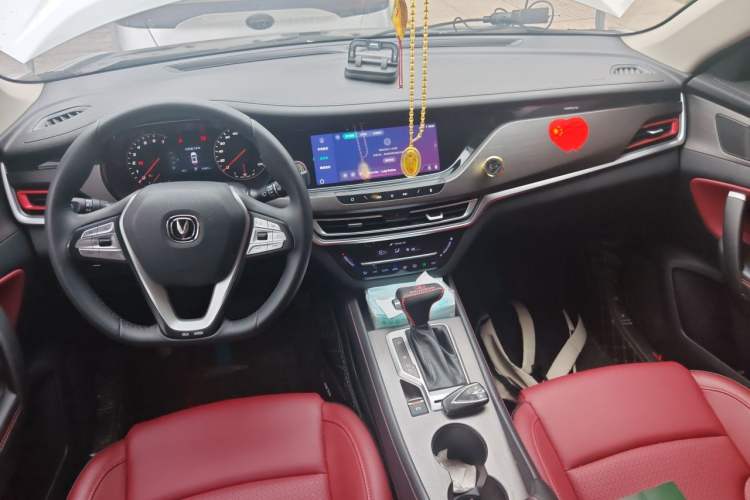 Used CHANGAN CS35PLUS 2019 1.4T DCT CoolLink Blue Whale Edition Center Console
