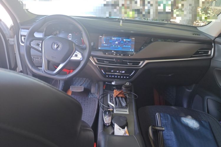 Used CHANGAN CS35PLUS 2019 1.4T DCT Chuanlian Blue Whale Edition Center Console