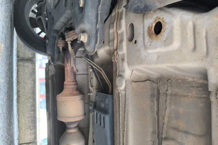 Used CHANGAN CS35PLUS 2019 1.6L Manual Chuanlian Edition Chassis Front Left