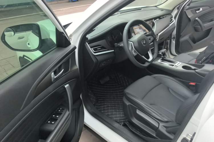 Used CHANGAN CS35PLUS 2019 1.4T DCT Chuanlian Blue Whale Edition Driver Seat