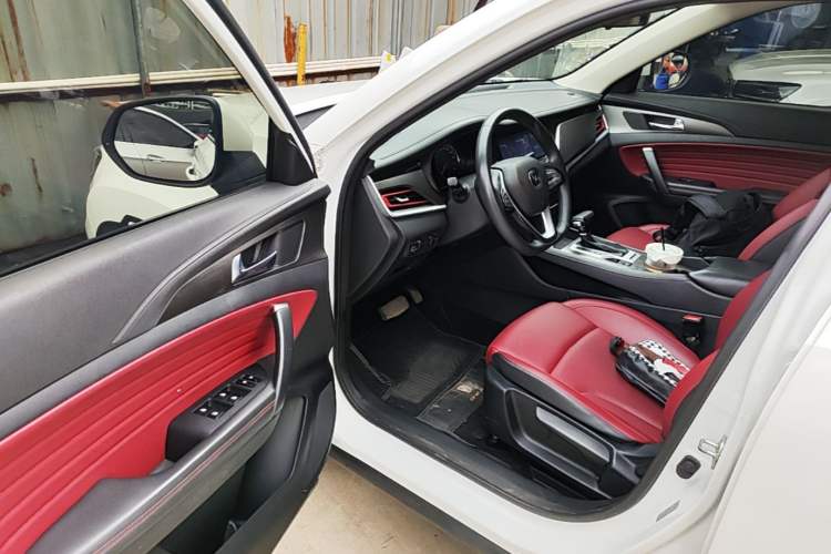 Used CHANGAN CS35PLUS 2019 1.4T DCT Chuanlian Blue Whale Edition Driver Seat
