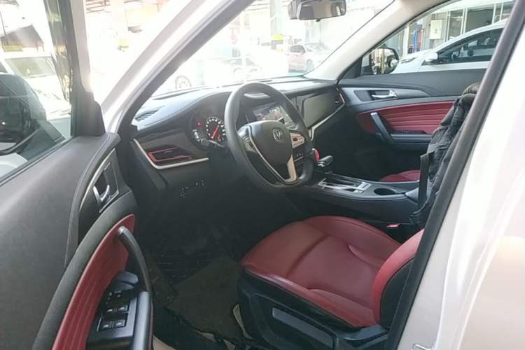 Used CHANGAN CS35PLUS 2019 1.4T DCT Chuanlian Blue Whale Edition Driver Seat