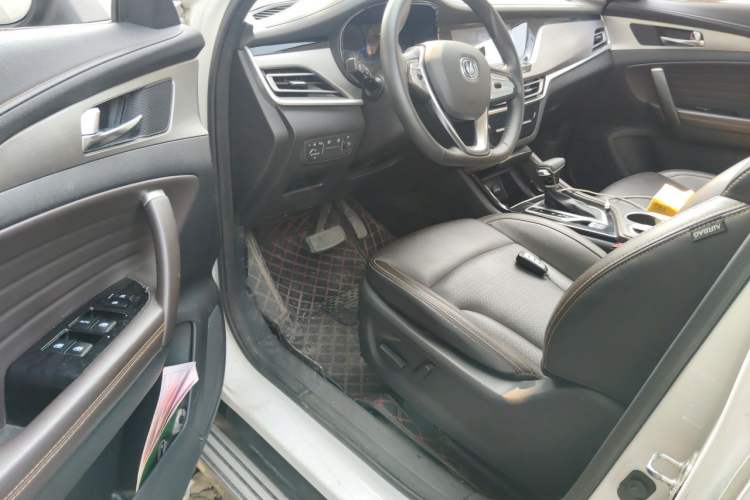 Used CHANGAN CS35PLUS 2019 1.6L Automatic Smart Connectivity Model Driver Seat