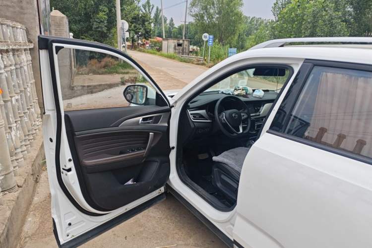 Used CHANGAN CS35PLUS 2019 1.6L Automatic Yue Lian Upgrade Edition Driver Seat