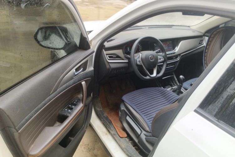 Used CHANGAN CS35PLUS 2019 1.6L Manual Chuanlian Edition Driver Seat