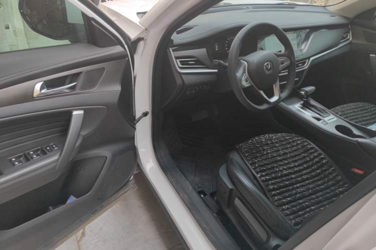 Used CHANGAN CS35PLUS 2019 1.4T DCT CoolLink Blue Whale Edition Driver Seat
