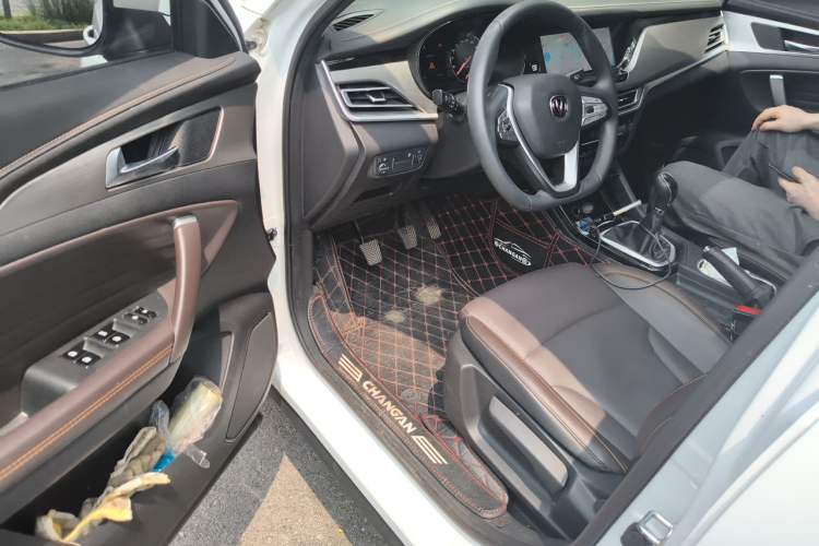 Used CHANGAN CS35PLUS 2019 1.6L Manual Chuanlian Edition Driver Seat