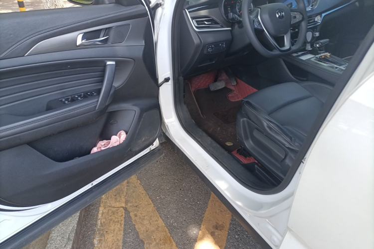 Used CHANGAN CS35PLUS 2019 1.4T DCT Chuanlian Blue Whale Edition Driver Seat