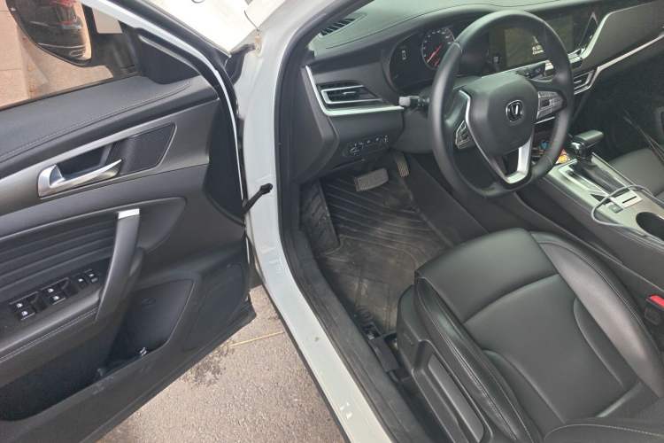 Used CHANGAN CS35PLUS 2019 1.4T DCT CoolLink Blue Whale Edition Driver Seat