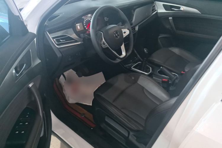 Used CHANGAN CS35PLUS 2019 1.6L Manual Chuanlian Edition Driver Seat