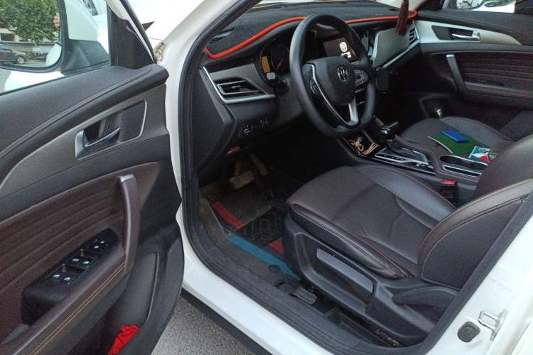 Used CHANGAN CS35PLUS 2019 1.6L Automatic Changlian Edition Driver Seat