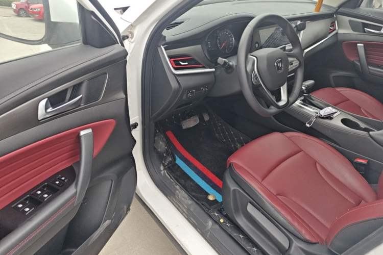 Used CHANGAN CS35PLUS 2019 1.4T DCT Chuanlian Blue Whale Edition Driver Seat