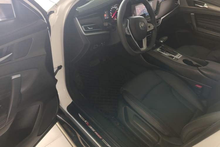 Used CHANGAN CS35PLUS 2019 1.4T DCT Chuanlian Blue Whale Edition Driver Seat