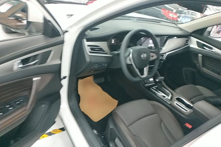 Used CHANGAN CS35PLUS 2019 1.6L Automatic Changlian Edition Driver Seat