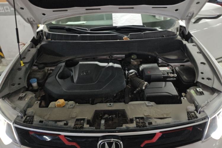 Used CHANGAN CS35PLUS 2019 1.4T DCT CoolLink Blue Whale Edition Engine Bay