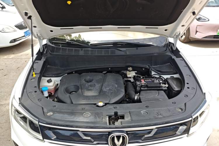 Used CHANGAN CS35PLUS 2019 1.6L Manual Chuanlian Edition Engine Bay