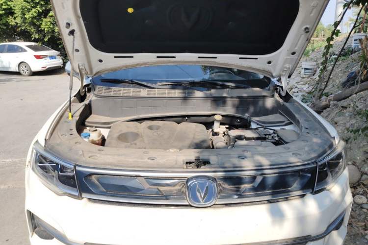 Used CHANGAN CS35PLUS 2019 1.6L Automatic Smart Connectivity Model Engine Bay