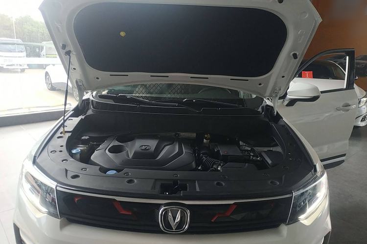 Used CHANGAN CS35PLUS 2019 1.4T DCT CoolLink Blue Whale Edition Engine Bay