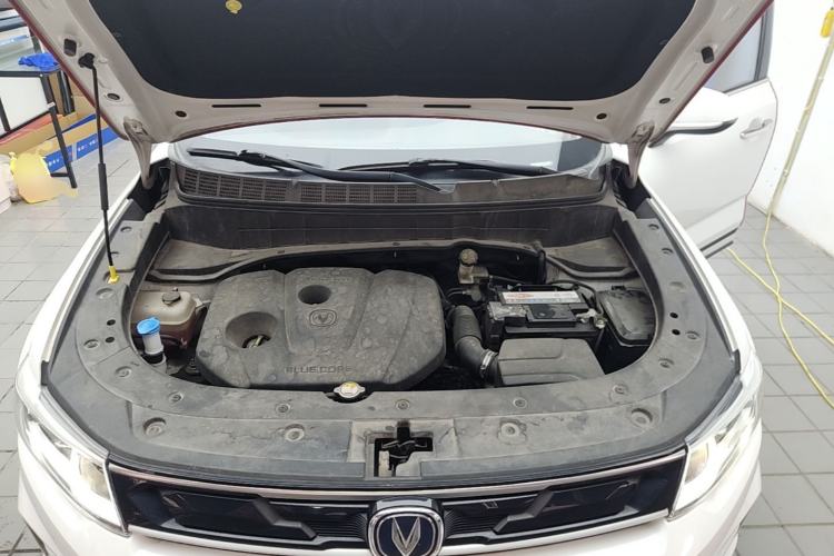 Used CHANGAN CS35PLUS 2019 1.6L Manual Cool Edition Engine Bay