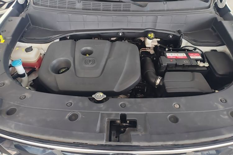 Used CHANGAN CS35PLUS 2019 1.6L Manual Chuanlian Edition Engine Bay